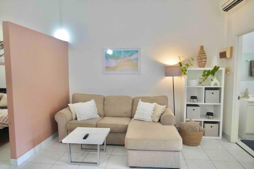 Lovely One Bed Room Apartment Right In The City Darwin Exterior photo